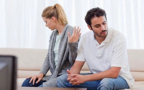 Nỗ lực thoát nám để giữ chồng của bà mẹ một con