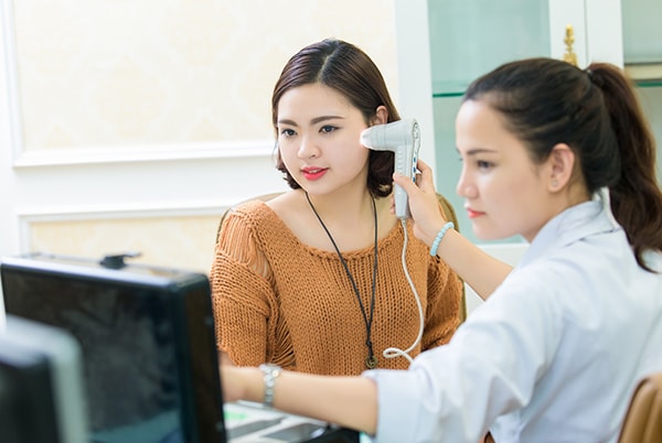 Quy trình trị tàn nhang Yellow Laser Advanced